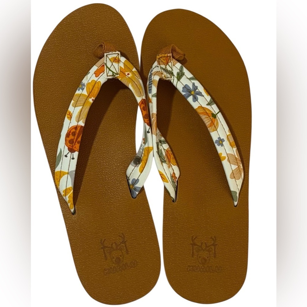 Havaianas Brown and Floral Sandals